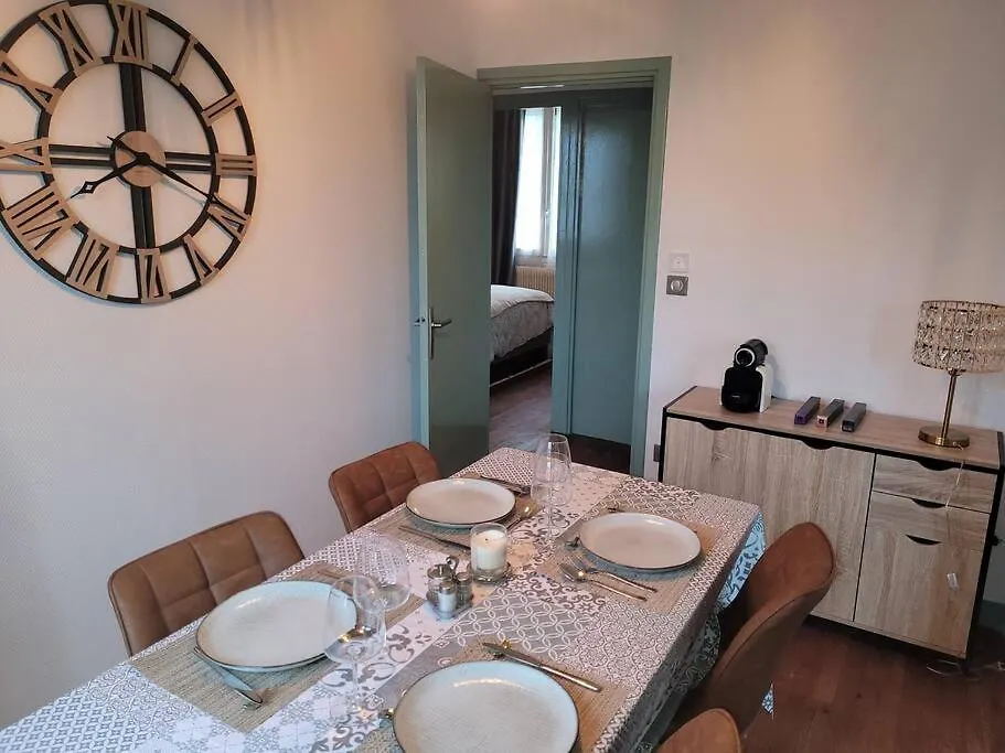 Maison 2 Chambres Spa Centre Ville Spa Quimper 0*,  Francie